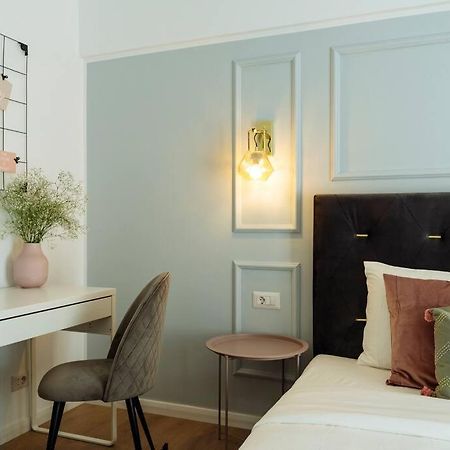 Bright 2Br Apartment - Top Location - City Balcony Bucareste Exterior foto