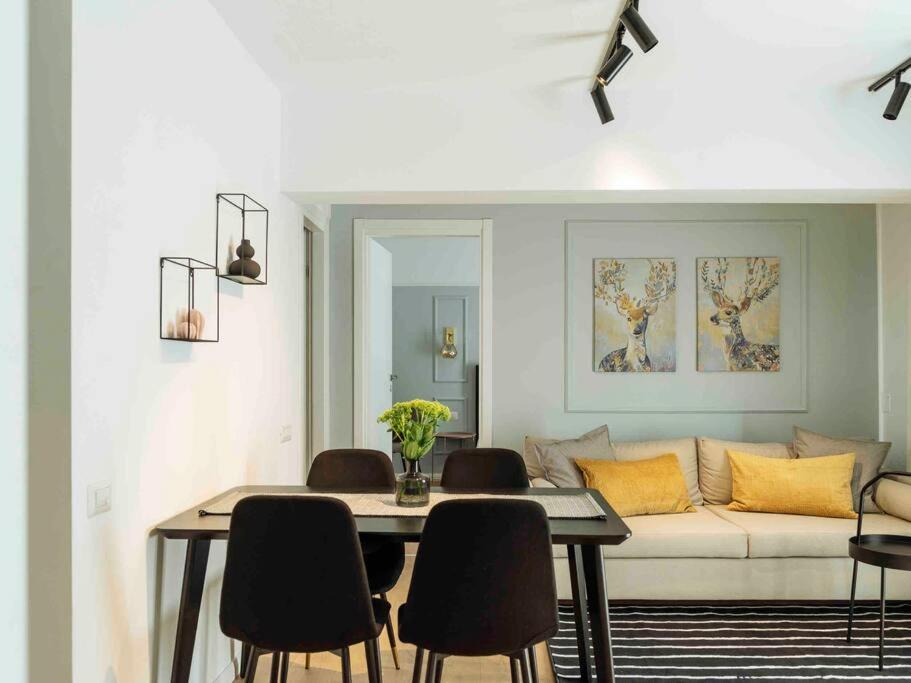 Bright 2Br Apartment - Top Location - City Balcony Bucareste Exterior foto